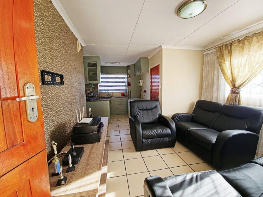 3 Bedroom Property for Sale in Freedom Park North West